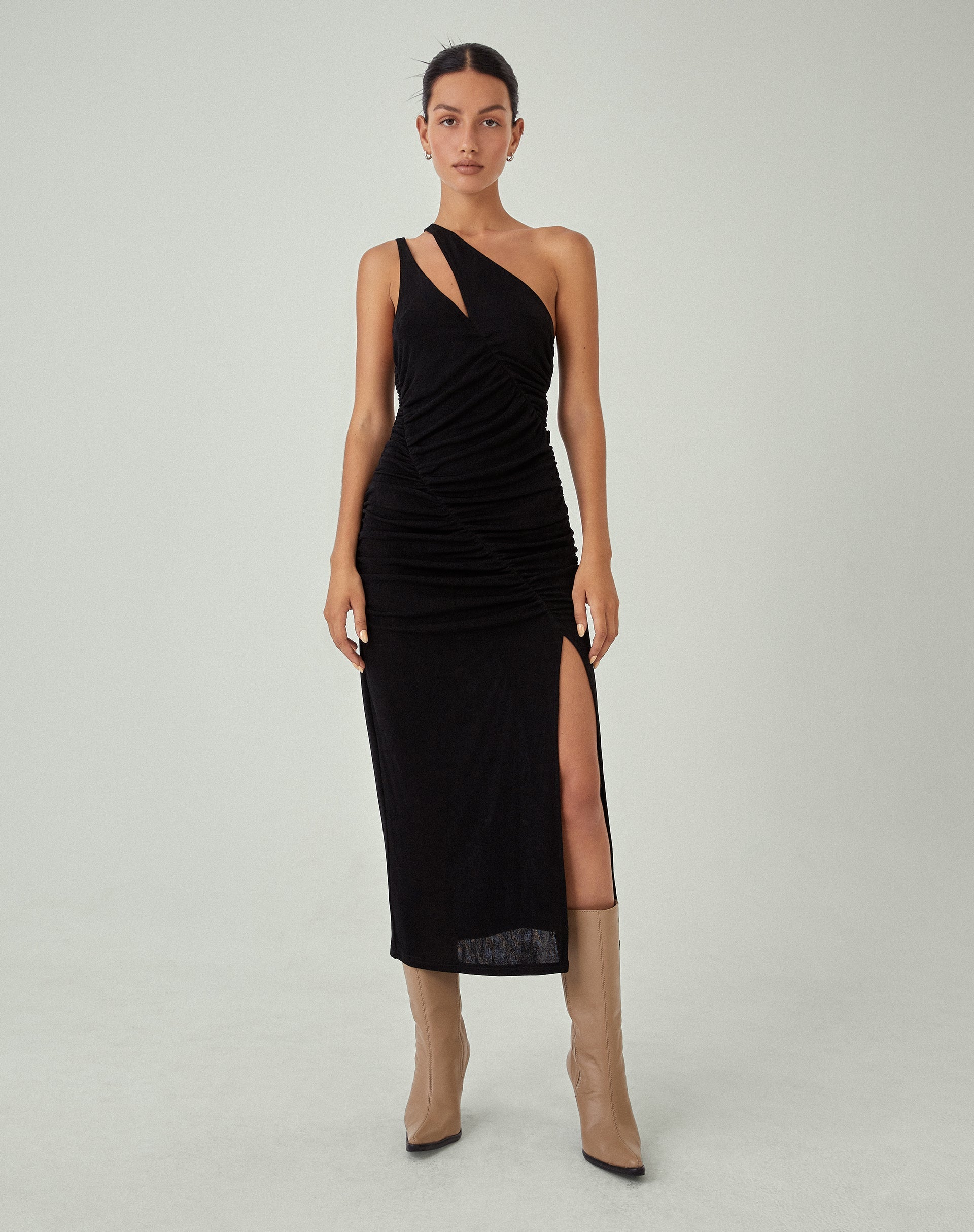 imagen de MOTEL X JACQUIE Arista Vestido Midi en Negro