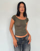 Imagen de Charya Off The Shoulder Top en Oliva