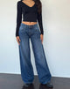 Imagen de Roomy Extra Wide Low Rise Jean en College Blue
