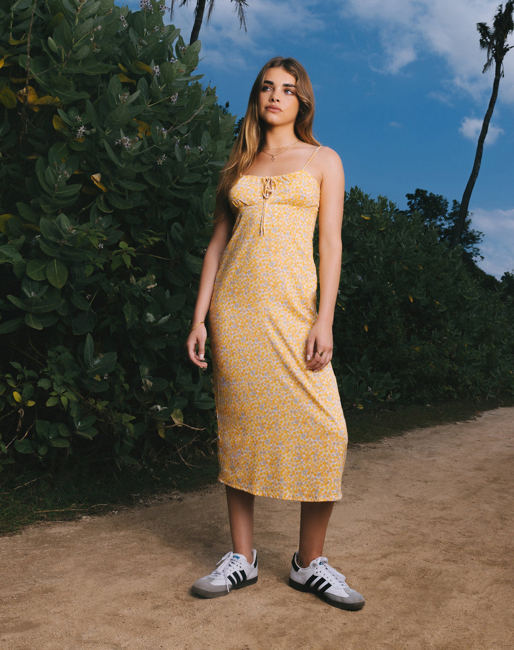 Vestido Midi Cessilie en Flower Garden Yellow