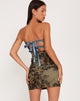 Majken Bandeau Mini Tie Dress en Tapiz Marrón Bosque