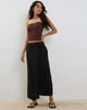 imagen de Peria Maxi Wrap Skirt in Black Crinkle