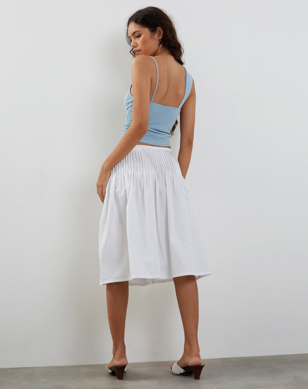 Top de malla Sambu en azul pastel