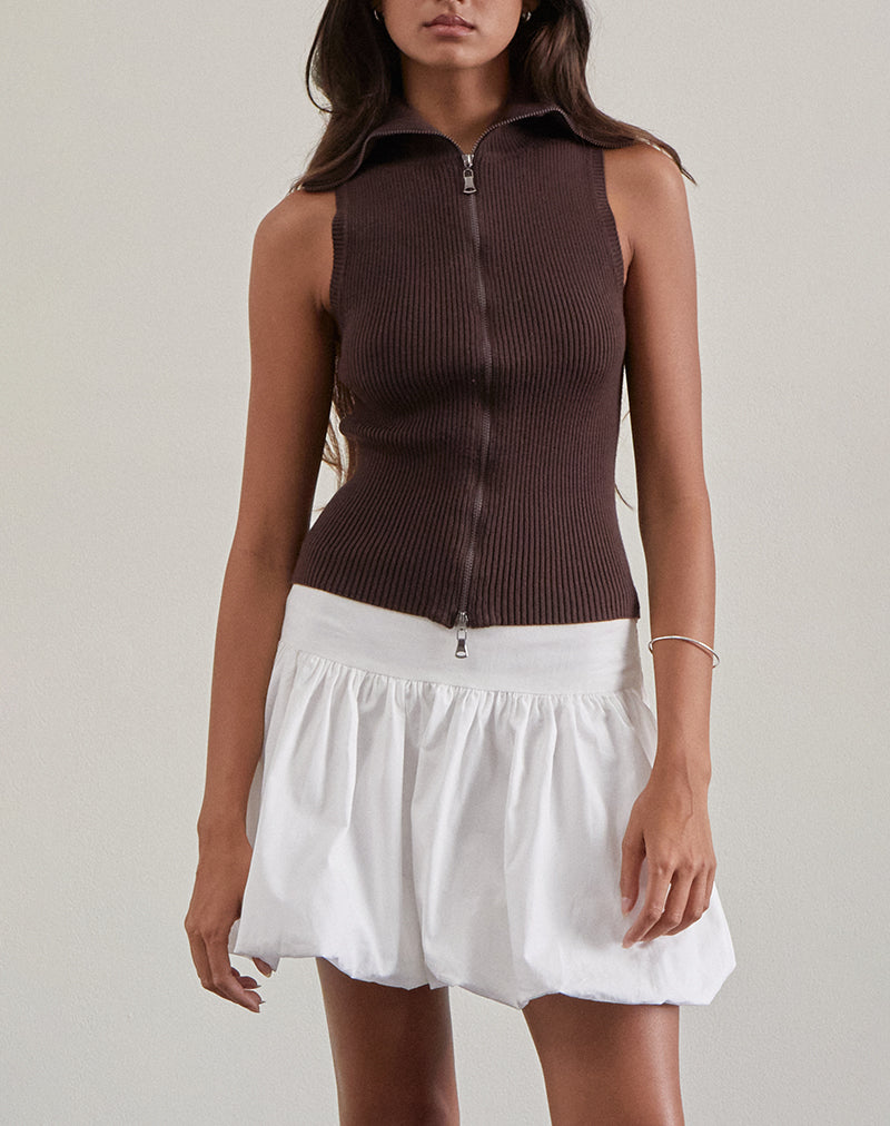 Camiseta de tirantes Tarni de cuello alto y doblada en marrón