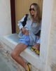 Image of MOTEL X JACQUIE Camisa Turner a rayas gris y blanca con bordado M