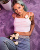 Imagen de Kamla Crop Top en blanco con texto Roses Are Red X Top Girl