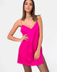 Imagen de Batista Slip Dress en satén rosa fucsia