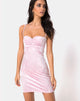 Imagen del vestido Cecilia en terciopelo rosa
