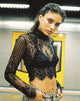 Imagen de Lara Crop Top de cuello alto en encaje de rayas Negro