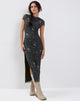 Imagen de Danari Maxi Vestido de Malla en Floral Silueta Caqui