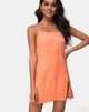 Imagen de Datista Slip Dress en Satén Chita Coral
