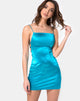Imagen del vestido Kozue de satén azul eléctrico