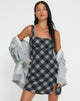 IMAGEN DE Mehra Slip Dress en cuadros de los años 20 negro y gris