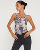 imagen de Shindu Mesh Vest Top en Collage Floral Sombra Púrpura