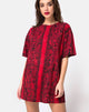 Imagen de Sunny Kiss Tee en rojo serpiente