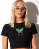 Imagen de Tindy Crop Top en negro con bordado verde mariposa