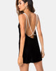 Imagen del vestido Tori en terciopelo perla negro