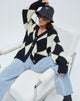 Imagen de Uriela Cardi en Harlequin Negro y Blanco roto