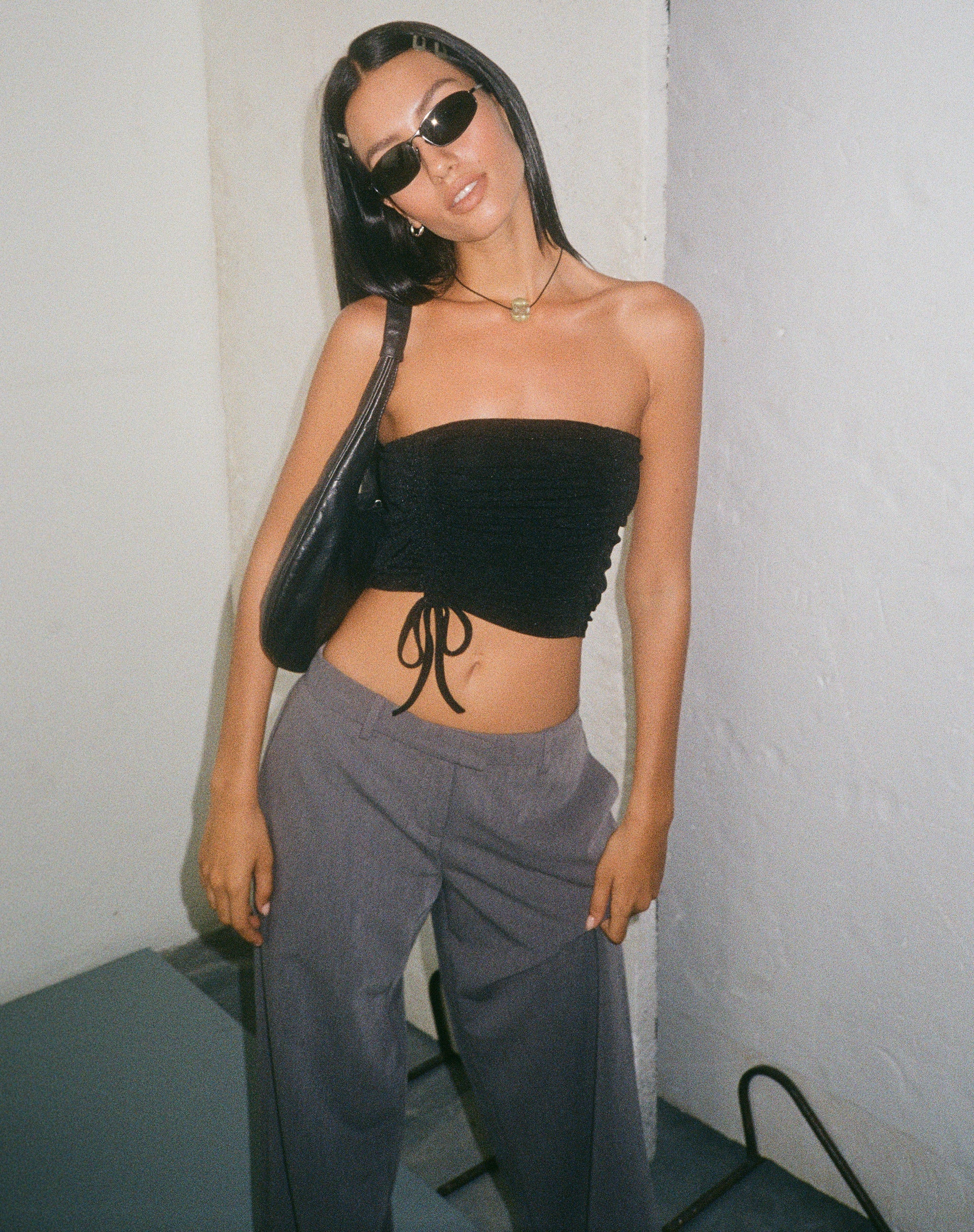imagen de MOTEL X JACQUIE Verena Bandeau Top en Negro