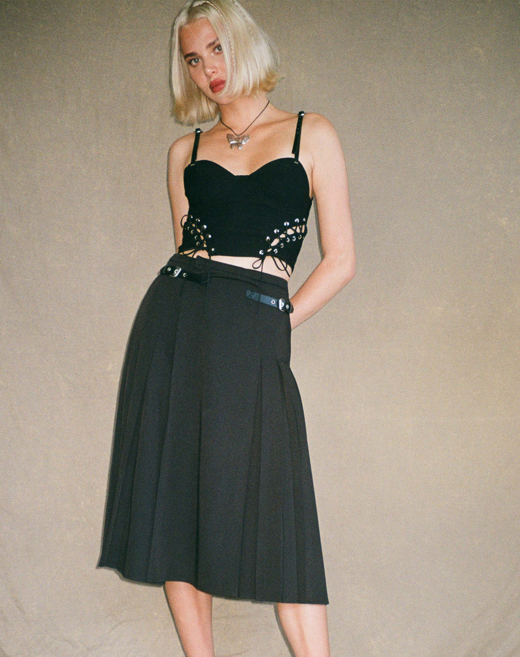 Falda Midi Kozani Negra