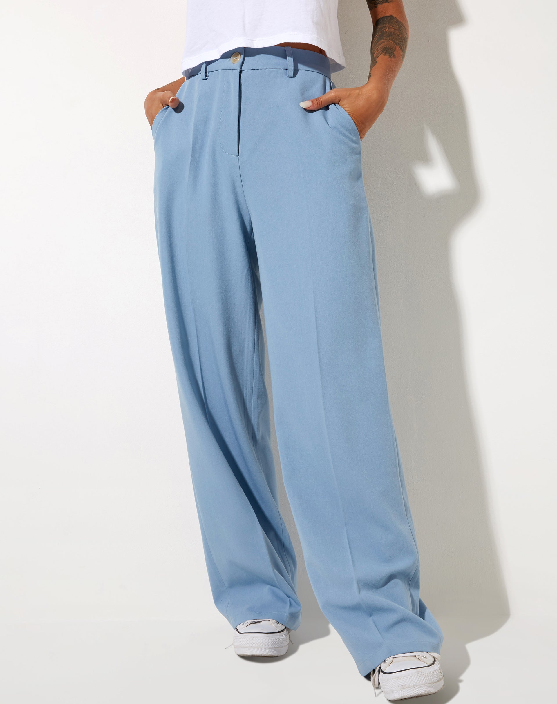 Imagen de Abba Straight Leg Trouser en Tailoring Blue