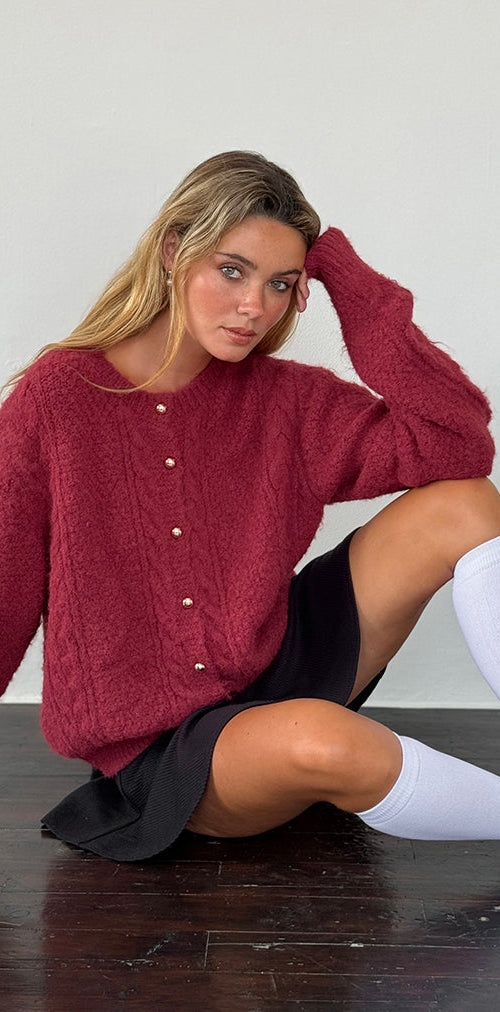 Imagen de Aceso Cardigan en Brush Knit Borgoña