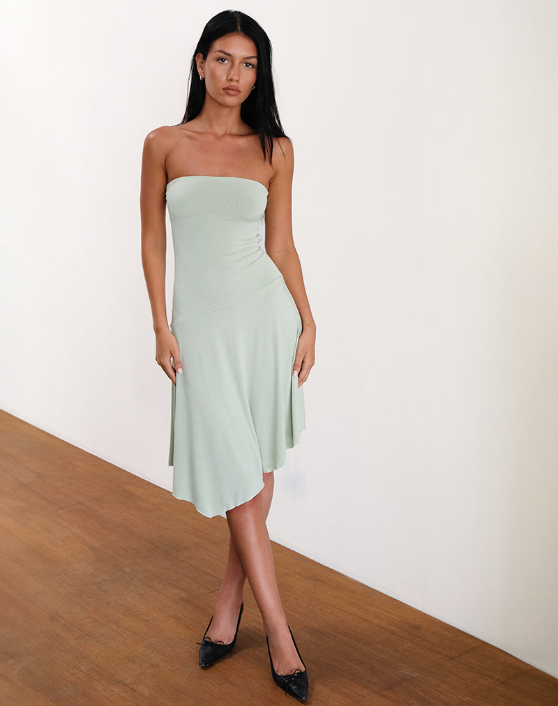 Imagen del vestido Akira Bandeau Midi en Slinky Sage