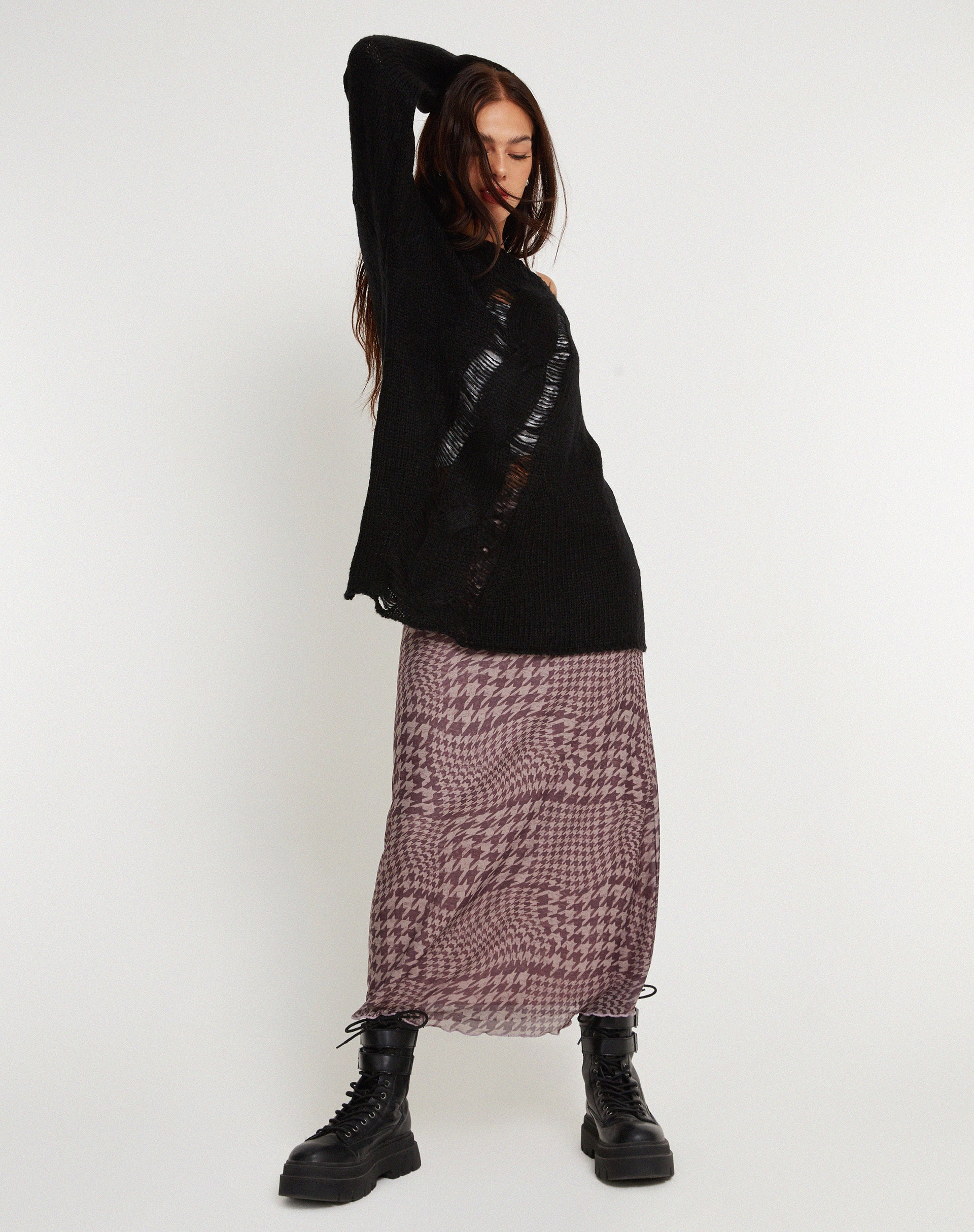 imagen de Akohara Laddered Knitted Top in Black