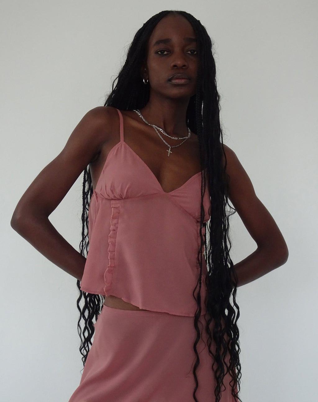 Falda Albertha Midi en Dessert Sand