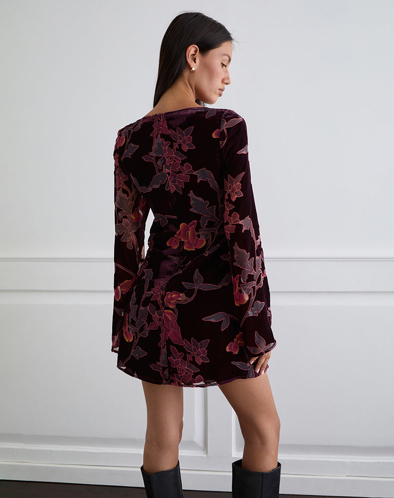 Imágenes de Mini Vestido Alitra en Floral Devore Borgoña