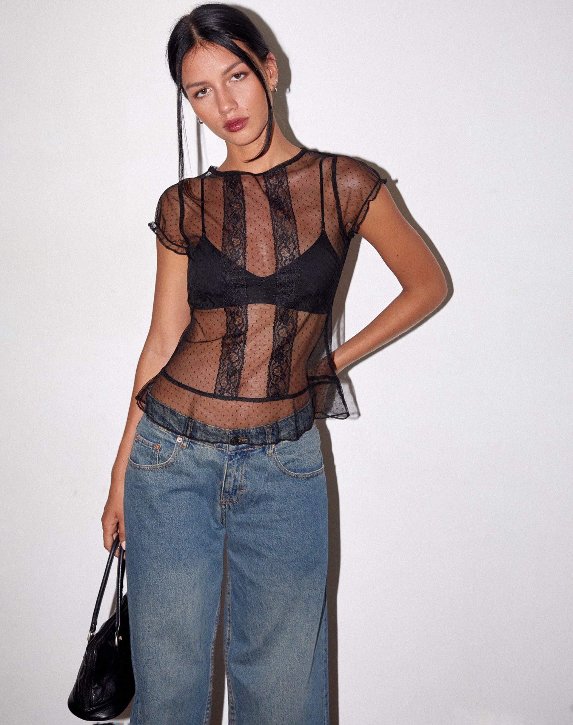 Imagen de Amrita Top sin forro en Dobby Mesh Negro