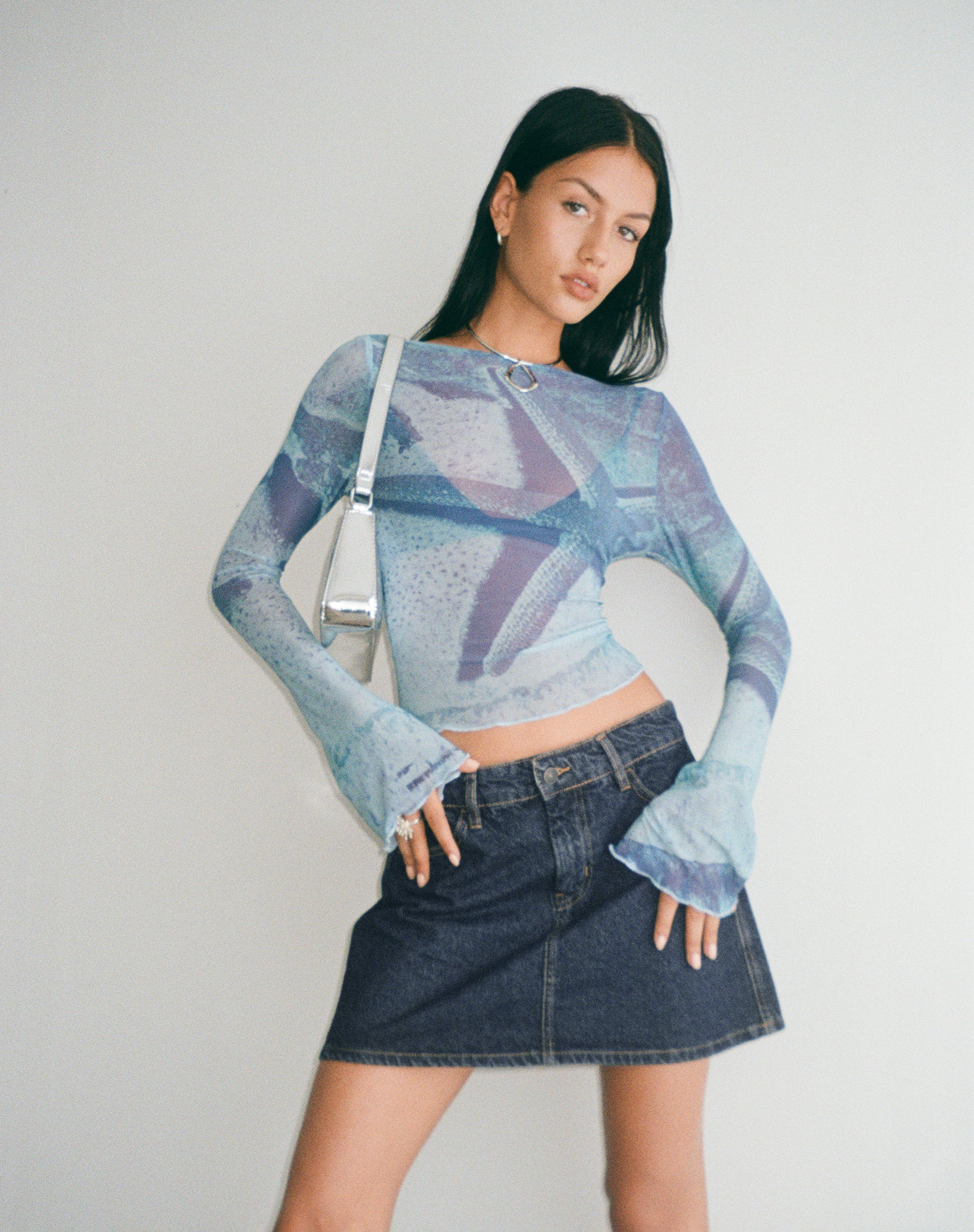 Imagen de Anchi Mesh Long Sleeve Top in Blue Starfish Photoprint