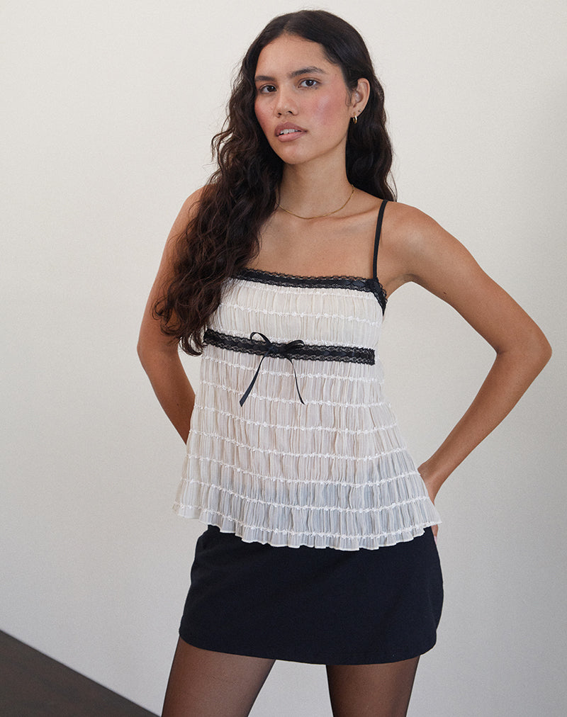 Imagen de Ancika Cami Top de gasa texturizada Marfil