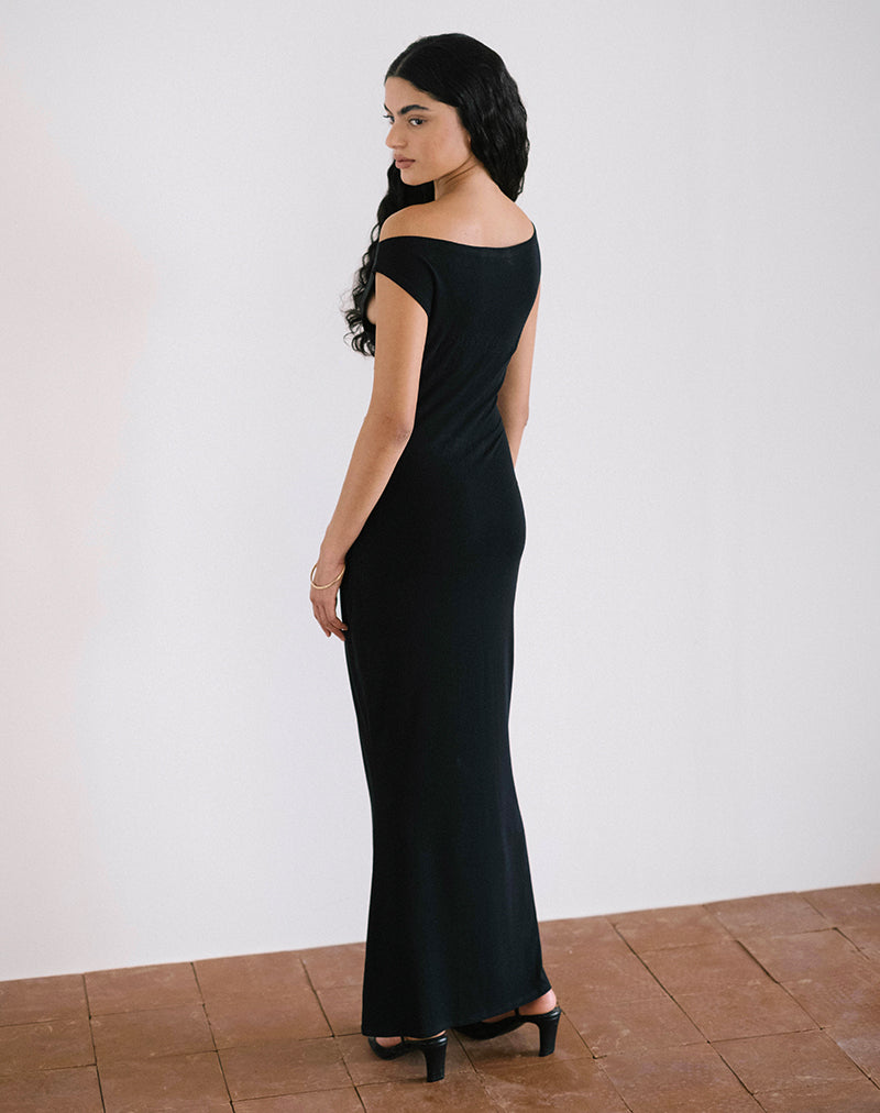 imagen de Ardita Asymmetrical Rib Knit Maxi Dress in Black