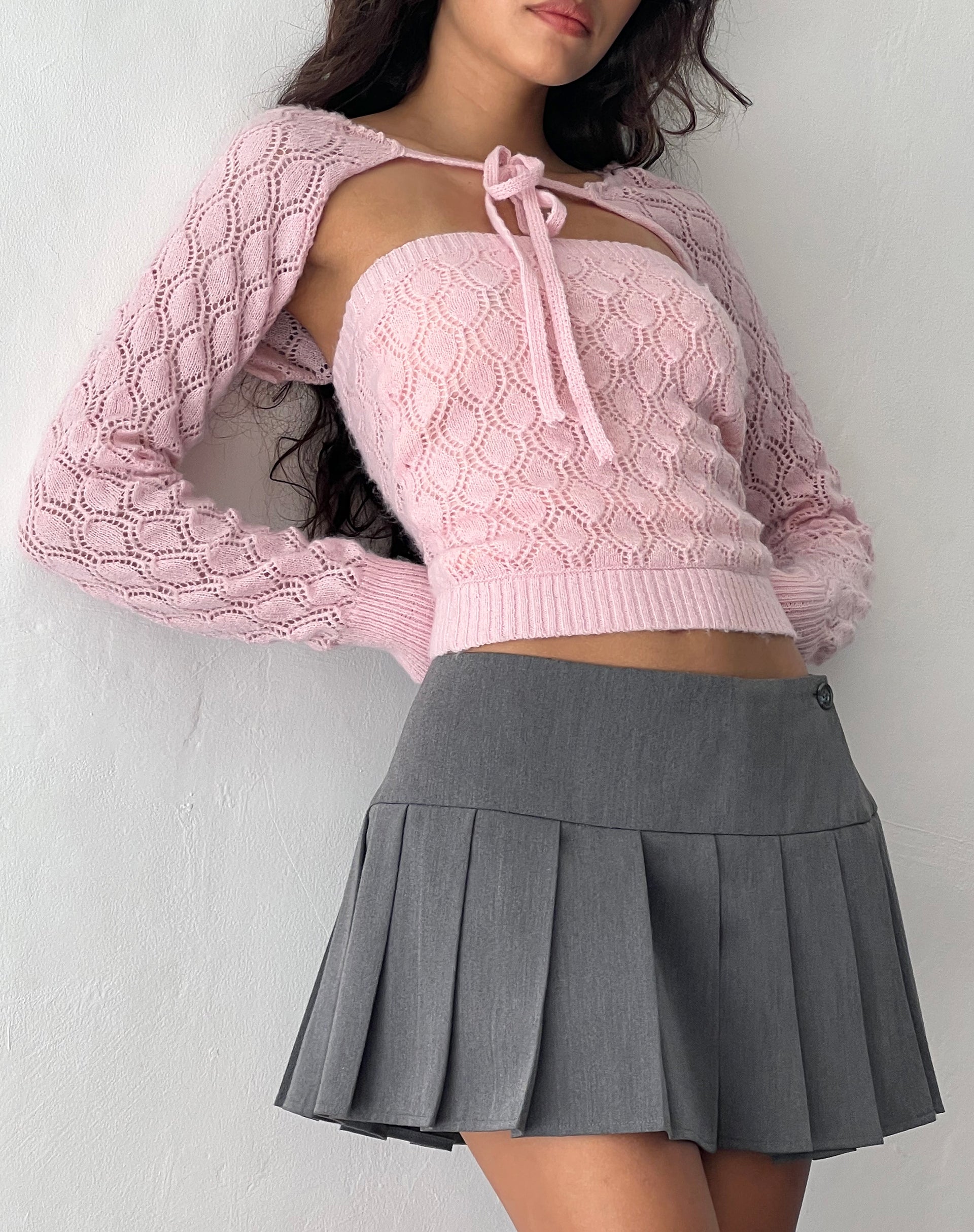 Imagen de Arinah Knitted Shrug Top in Ballet Pink