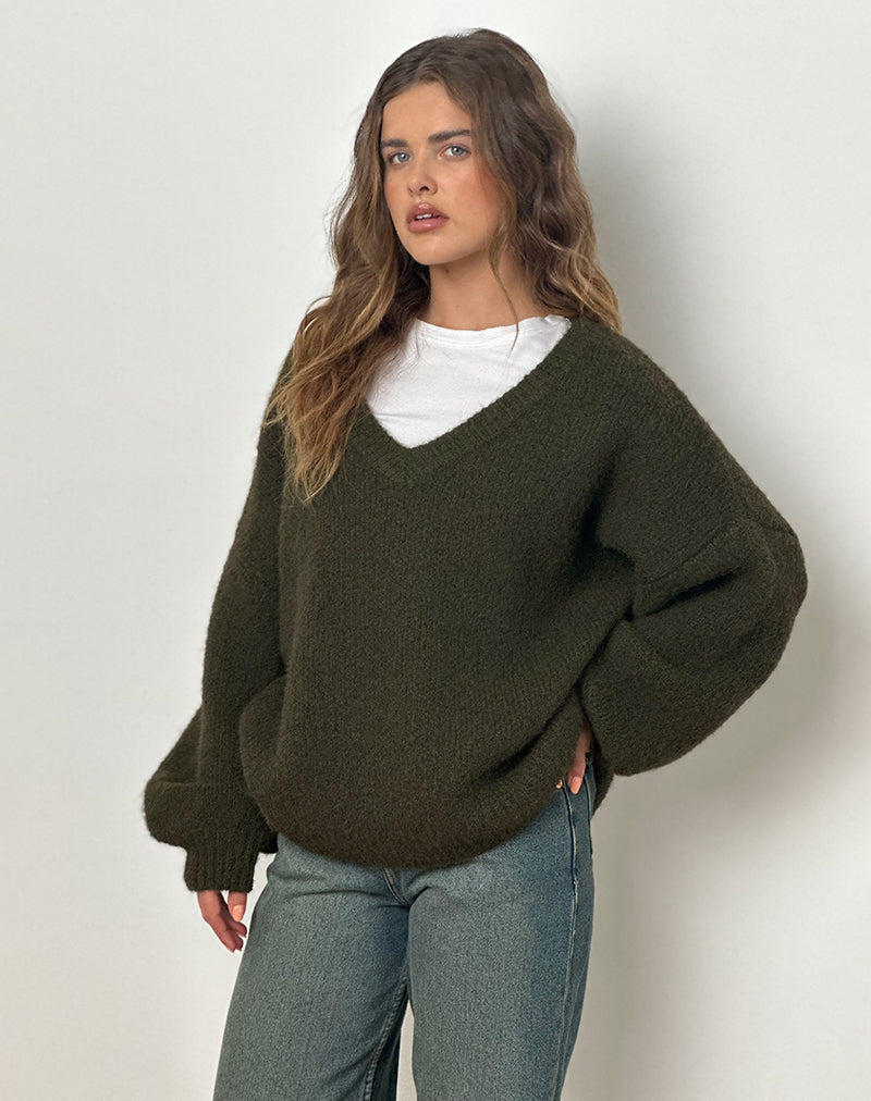 Asato Chunky V Neck Jumper en caqui cepillado