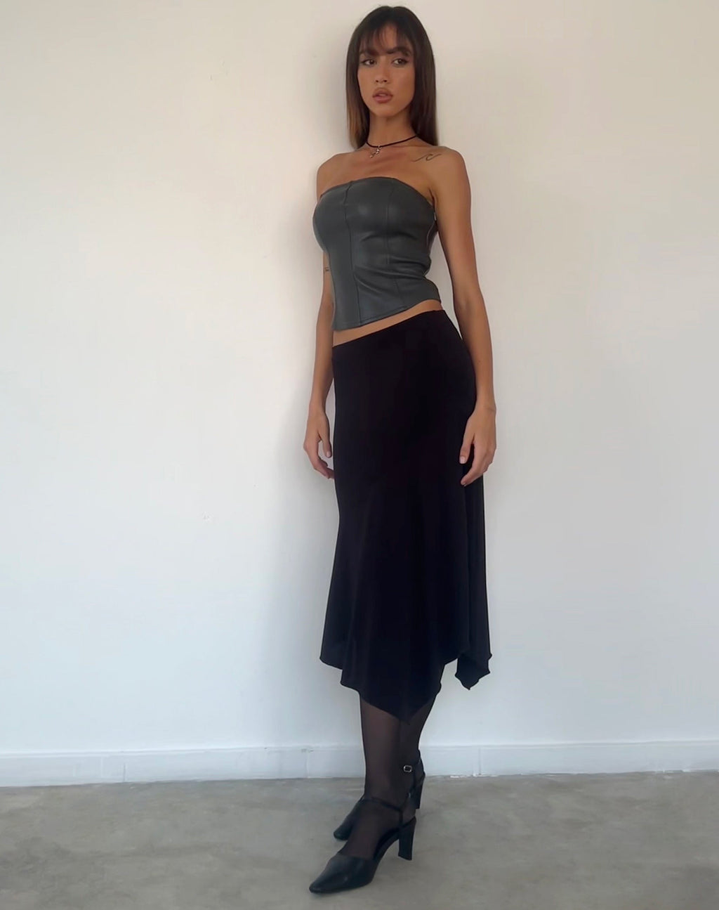 Audy Bandeau Crop Top en PU Gris Pizarra