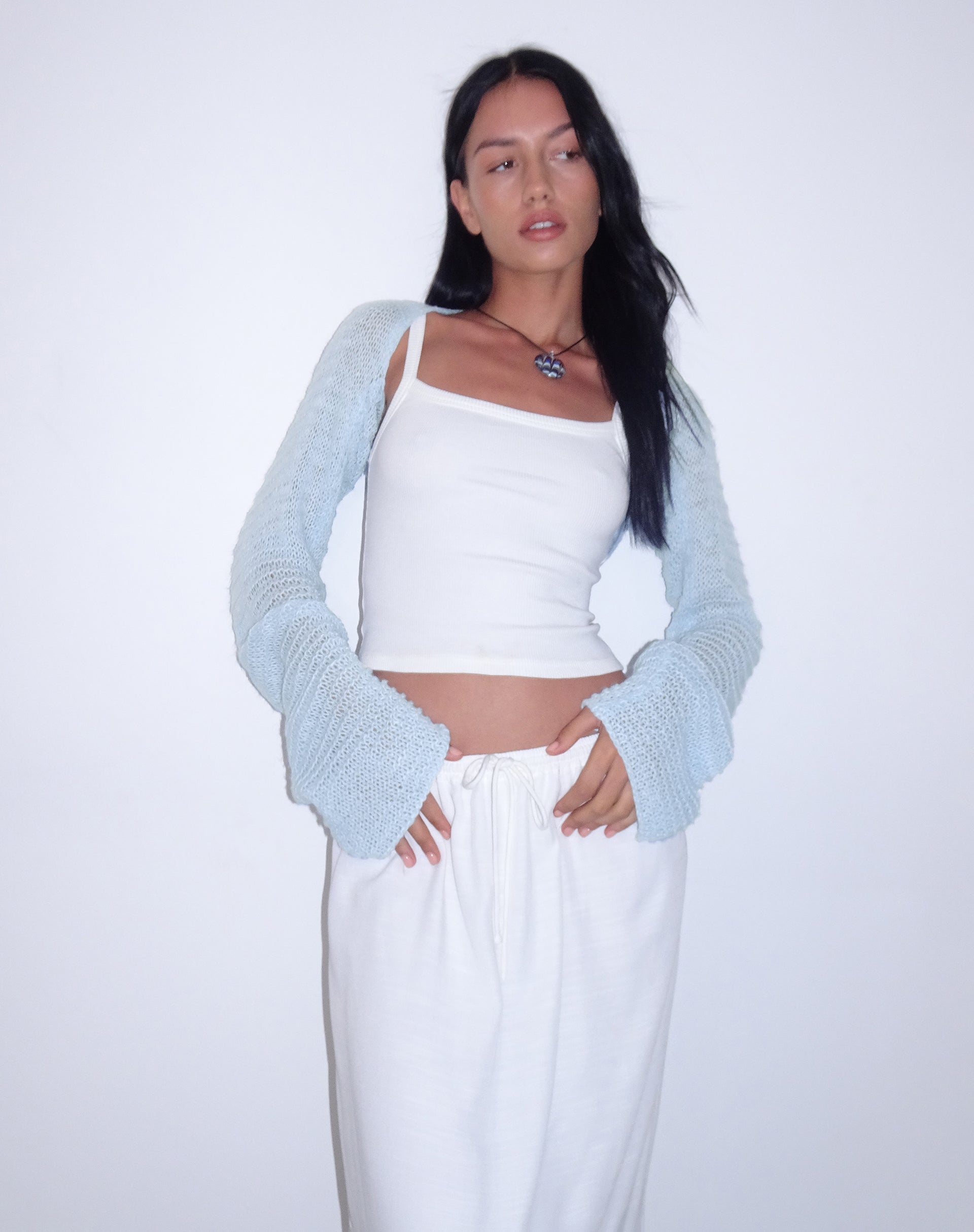 Imagen de Nobila Shrug Top en Baby Blue