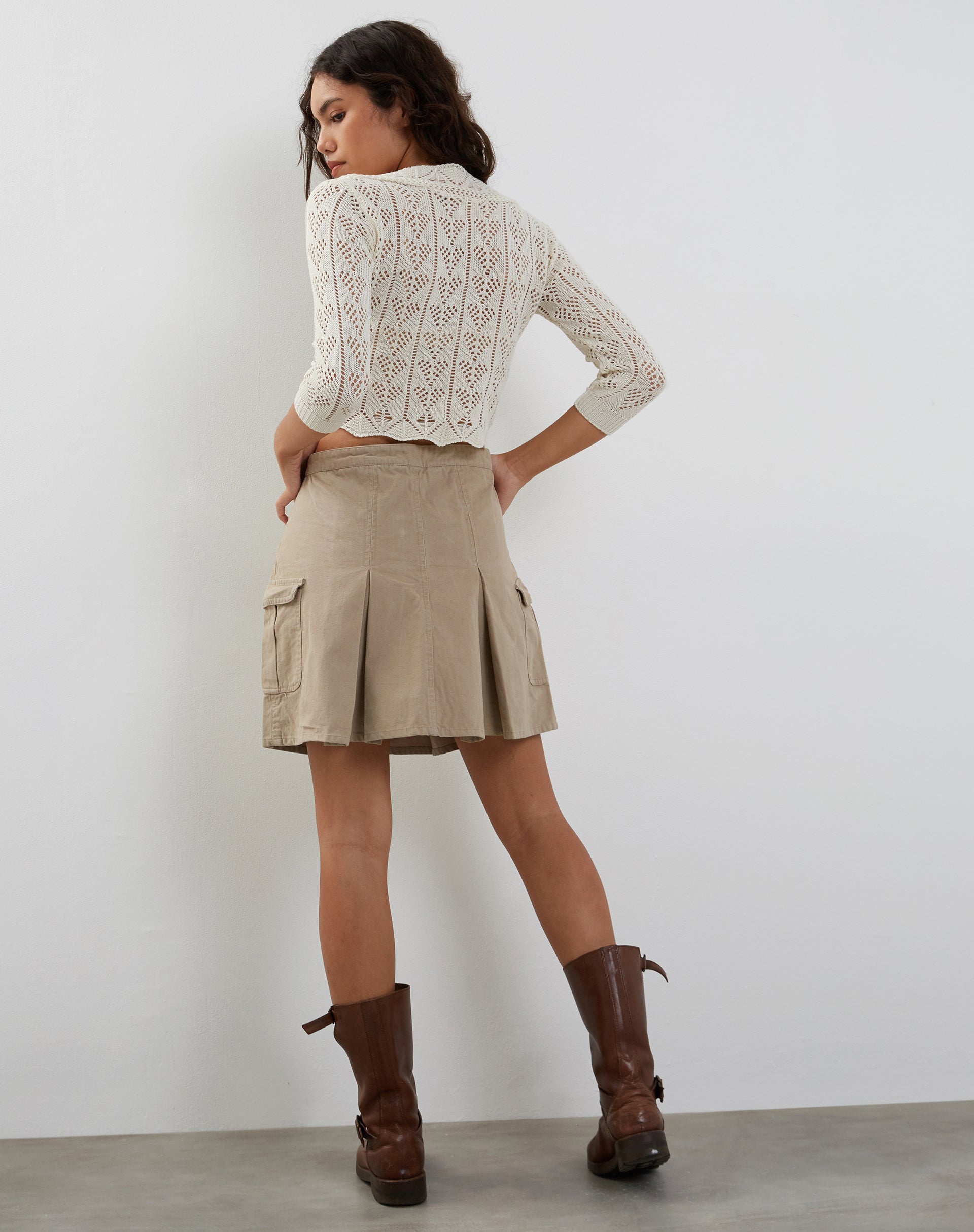 Imagen de Avery Ribbon Tie Front Cardigan en marfil