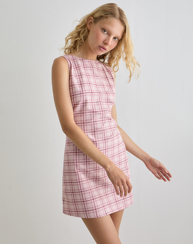 Imagen de Ayana Minivestido sin espalda en rosa tartán básico