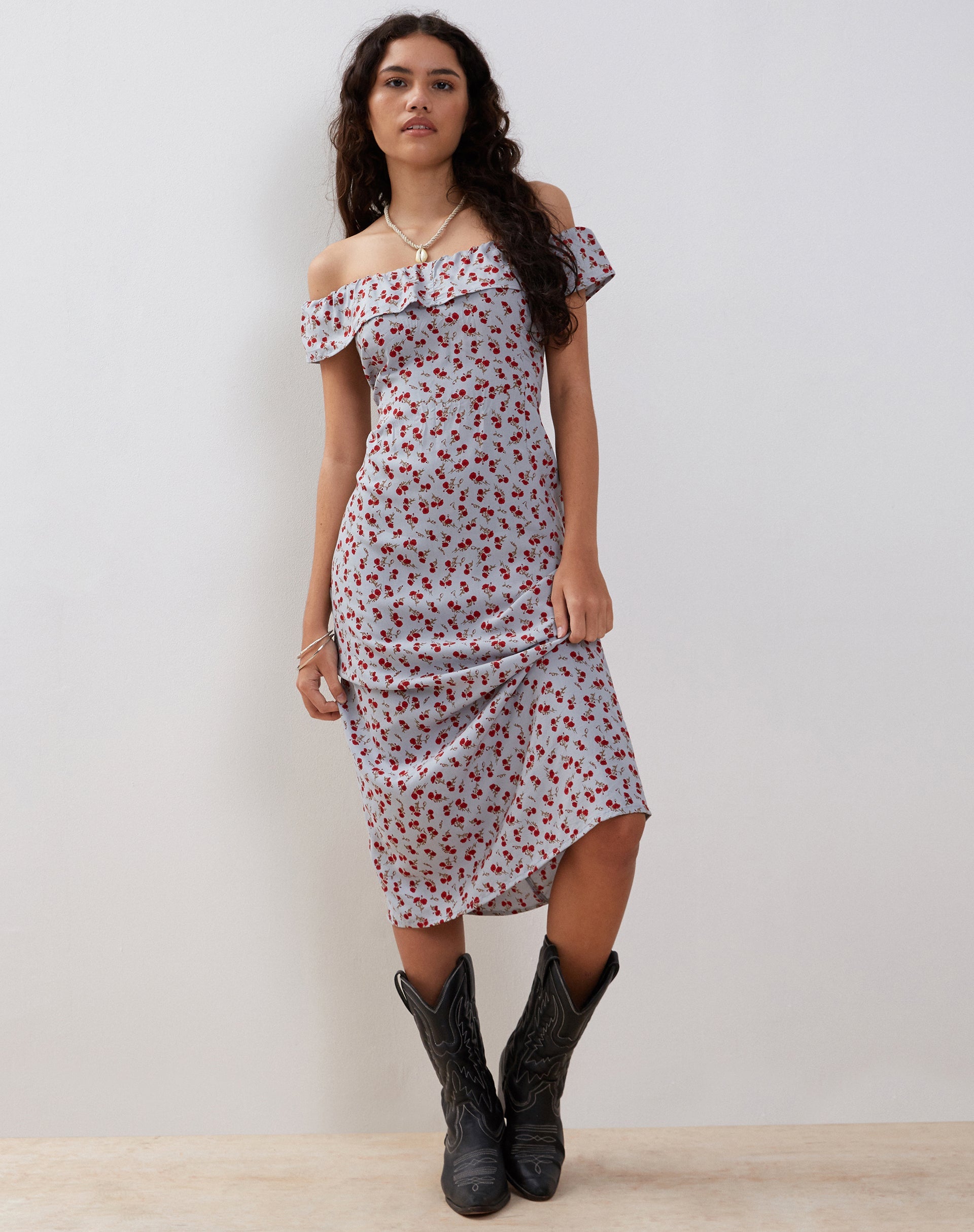 Imagen de Ayudia Vestido Bardot Midi en Azul Floral Ditsy