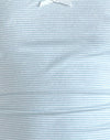 Azul y blanco