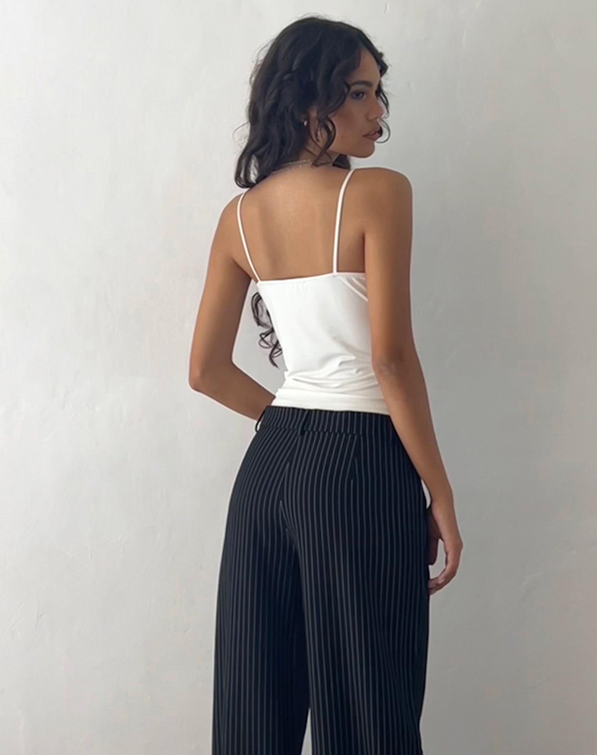 Imagen de Bea Top cruzado en marfil Soft Touch
