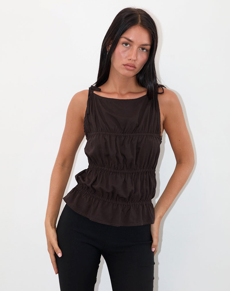 Imagen de Beck Ruched Tie Strap Top en Chocolate amargo