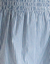Pequeña raya vertical azul