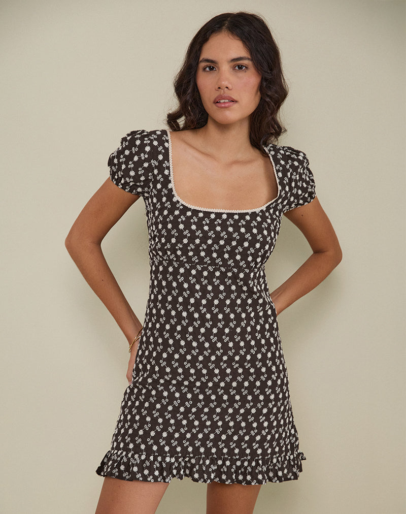 Imagen de Bella Mini Tea Dress in Floral Broderie Marrón
