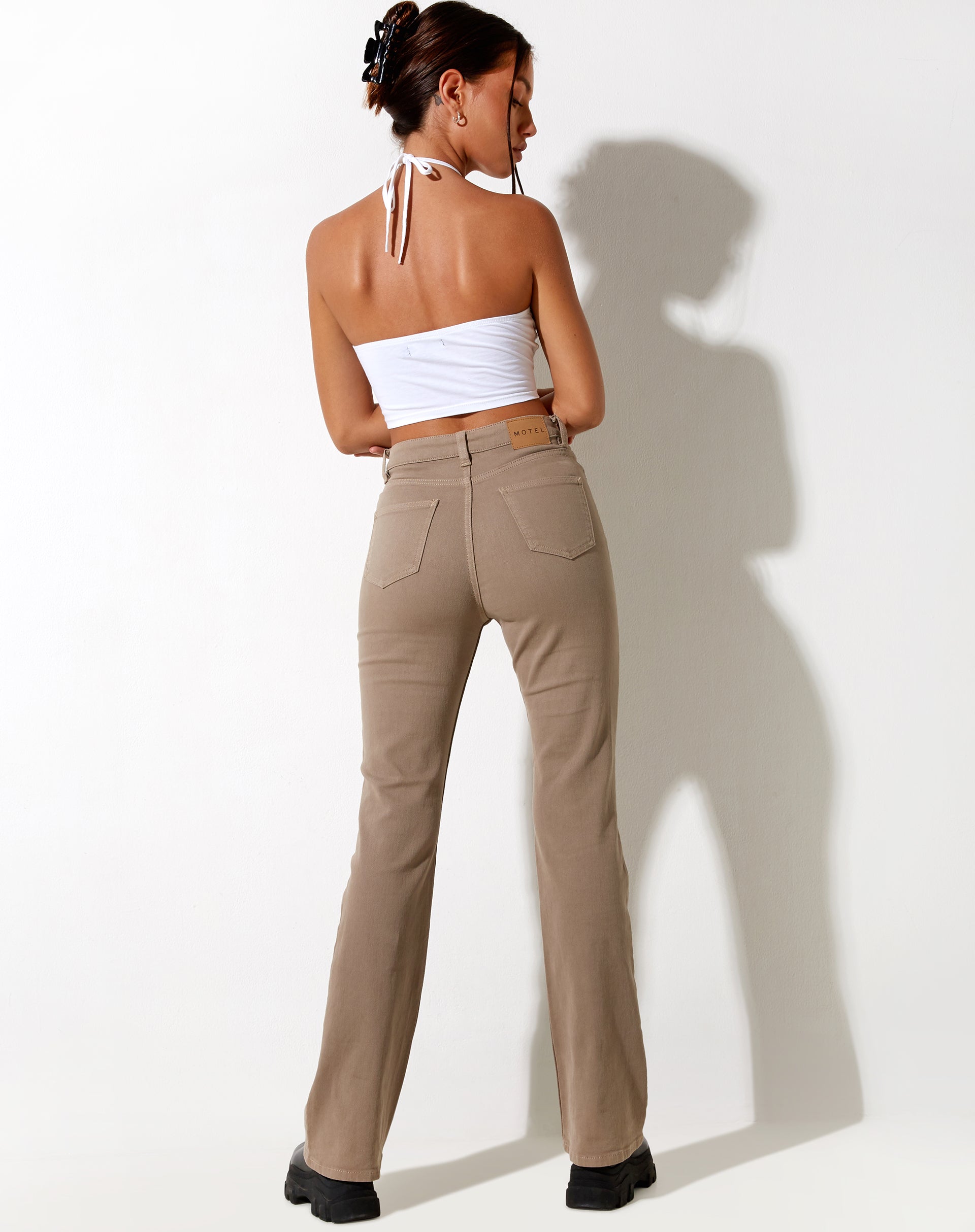 Imagen de Bootleg Jeans en Burnt Olive