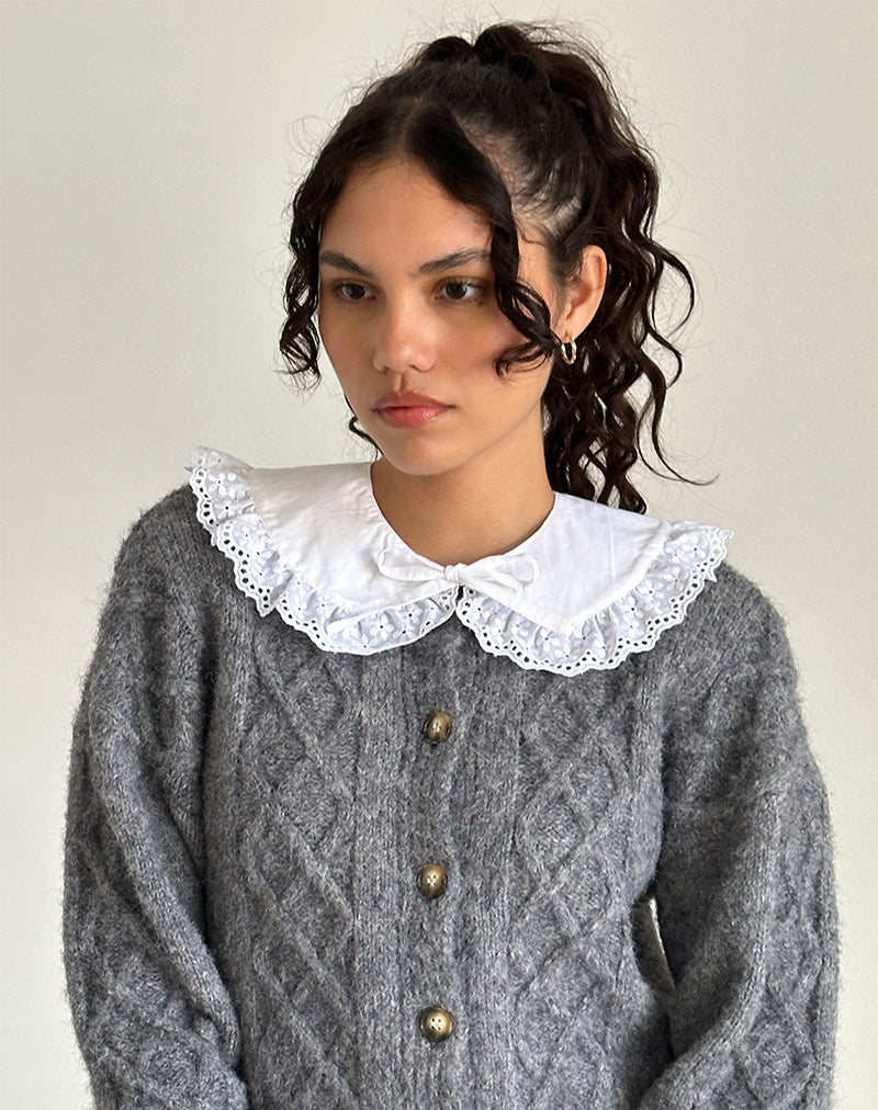 Imagen de la camiseta con cuello Bossa en blanco