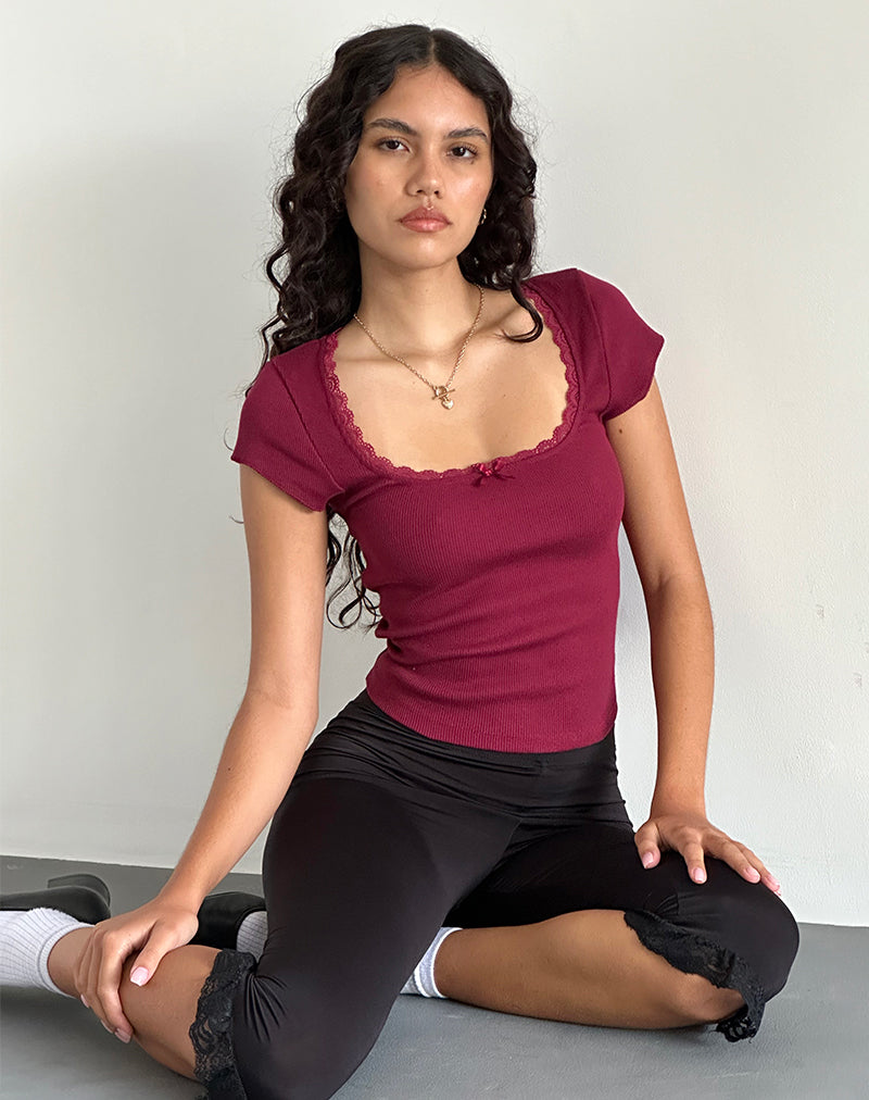 Imagen de Bovillo Cap Sleeve Top in Burgundy