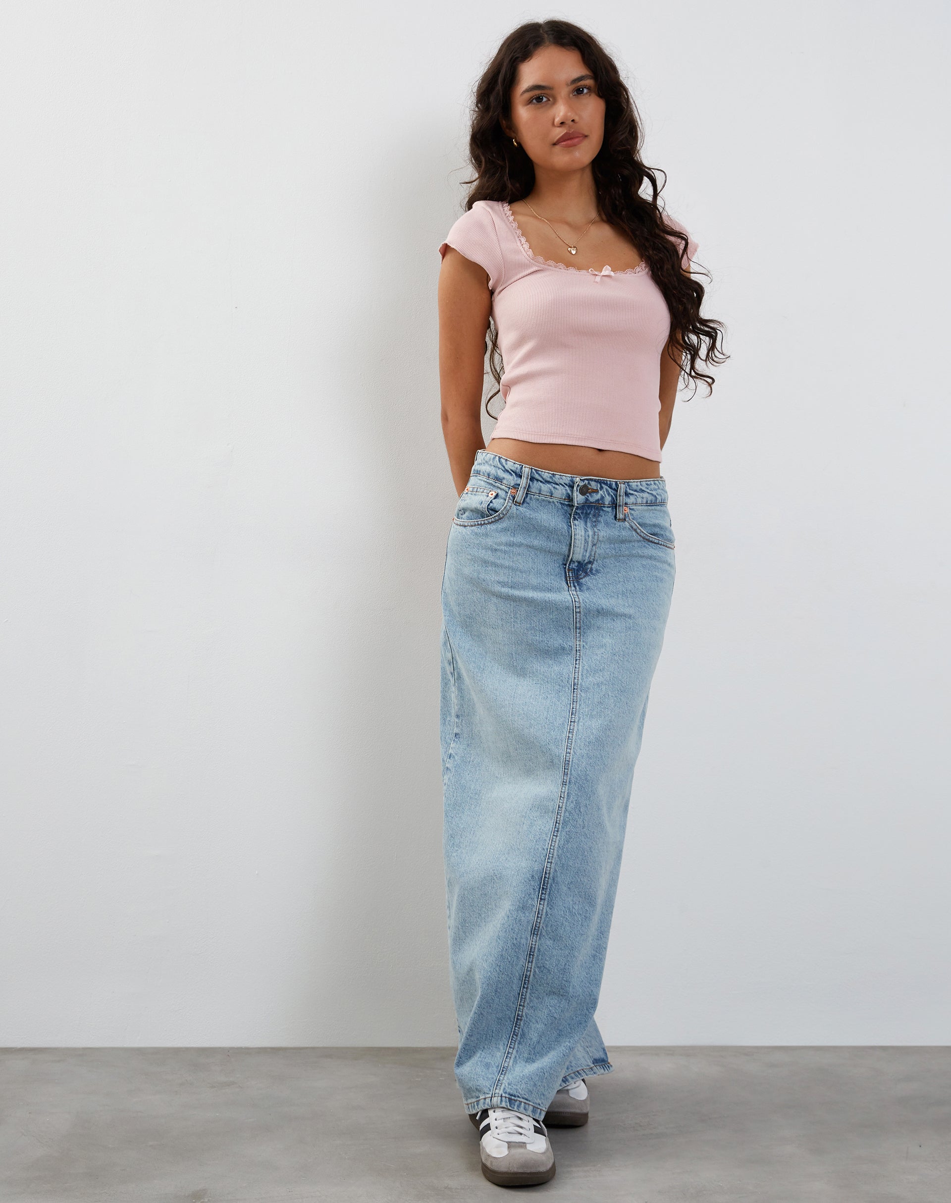 imagen de Bovillo Cap Sleeve Top in Pink Lady Ribbed Jersey